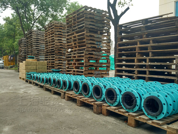 橡膠接頭如何適應(yīng)高壓環(huán)境？